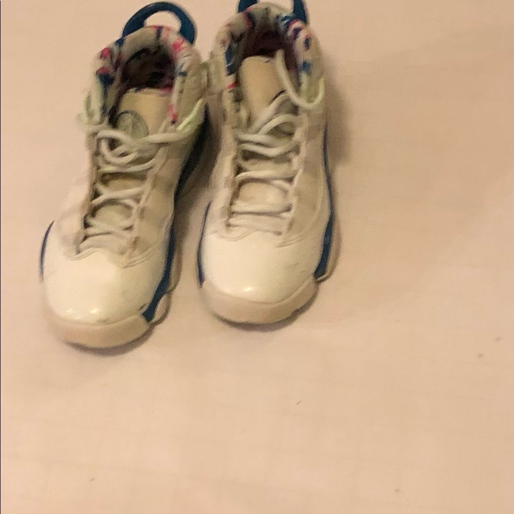 Little Kid's Jordan 6 Rings Barely Grey/White-Green Abyss size 1 US